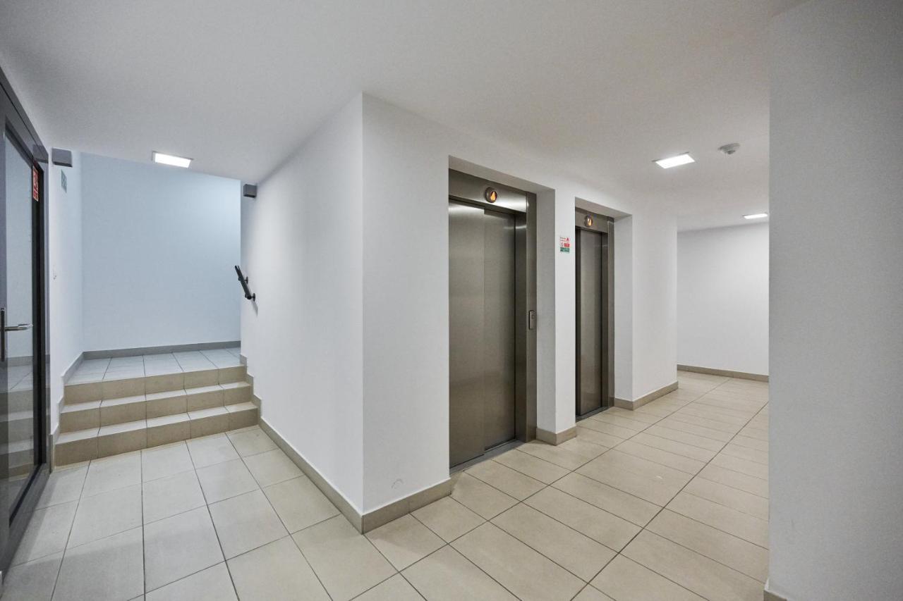 Apartament Luxurious Walonska With Underground Garage By Renters