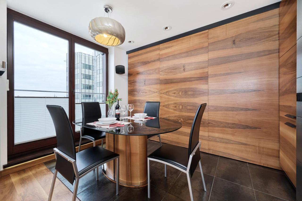 Apartament Luxurious Walonska With Underground Garage By Renters