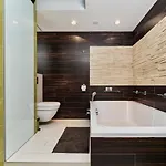 Luxurious Apartments Walonska With Underground Garage By Noclegi Renters